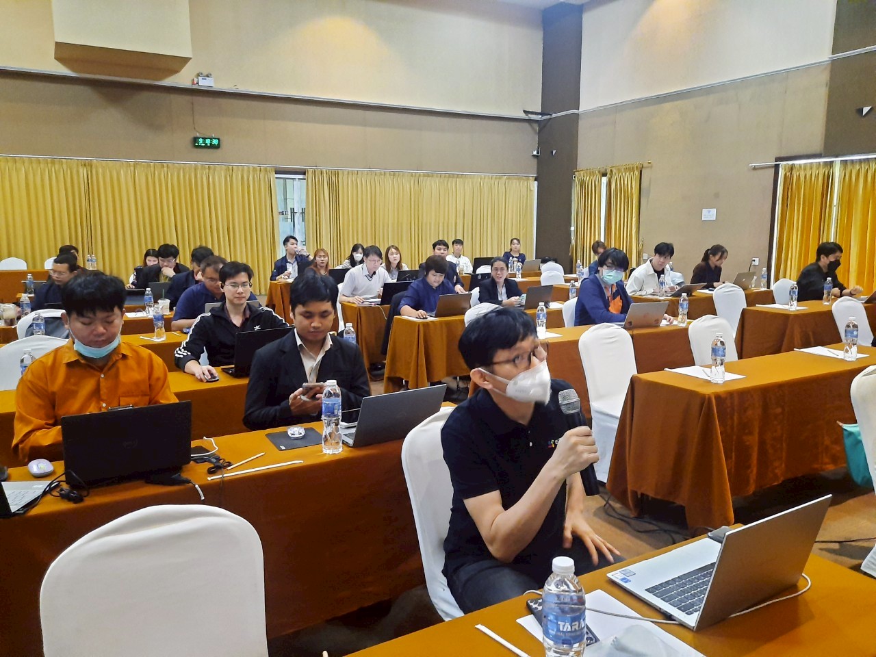 LINE ALBUM R2Day2 250728 36